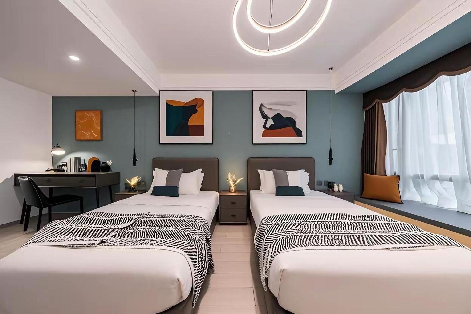 Yun Jin City View Hotel - Guangzhou Taikoo Hui Zhujiang New Town Tianhe Sports Center Extérieur photo
